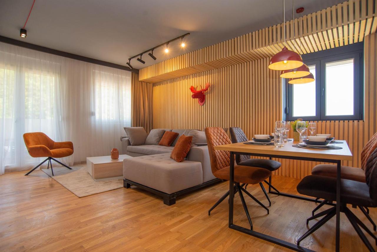 Stylish Two Bedroom Apartment At Ljubovic-Hill Park Podgorica Ngoại thất bức ảnh